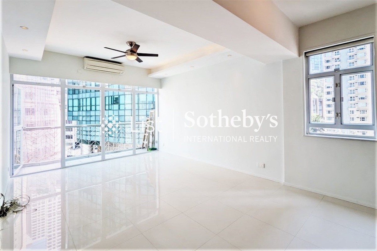 Blue Pool Lodge 愉苑 | Living and Dining Room