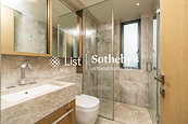 Azura 蔚然 | Guest Bathroom
