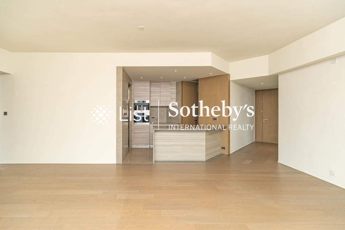 Azura 蔚然 | Living and Dining Room