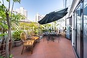 No. 39 Lyttelton Road 列提頓道39號 | Private Roof Terrace