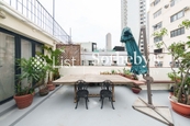 No. 39 Lyttelton Road 列提顿道39号 | Private Roof Terrace