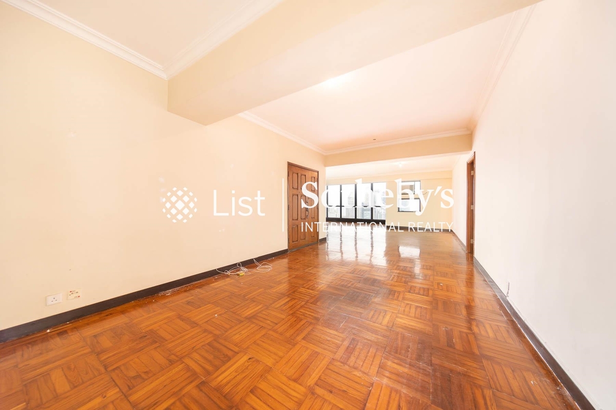 Villa Elegance 雅慧園 | Living and Dining Room