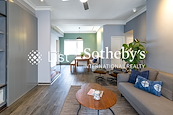 Breezy Court 瑞麒大廈 | Living and Dining Room