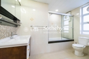 Breezy Court 瑞麒大廈 | Master Bathroom