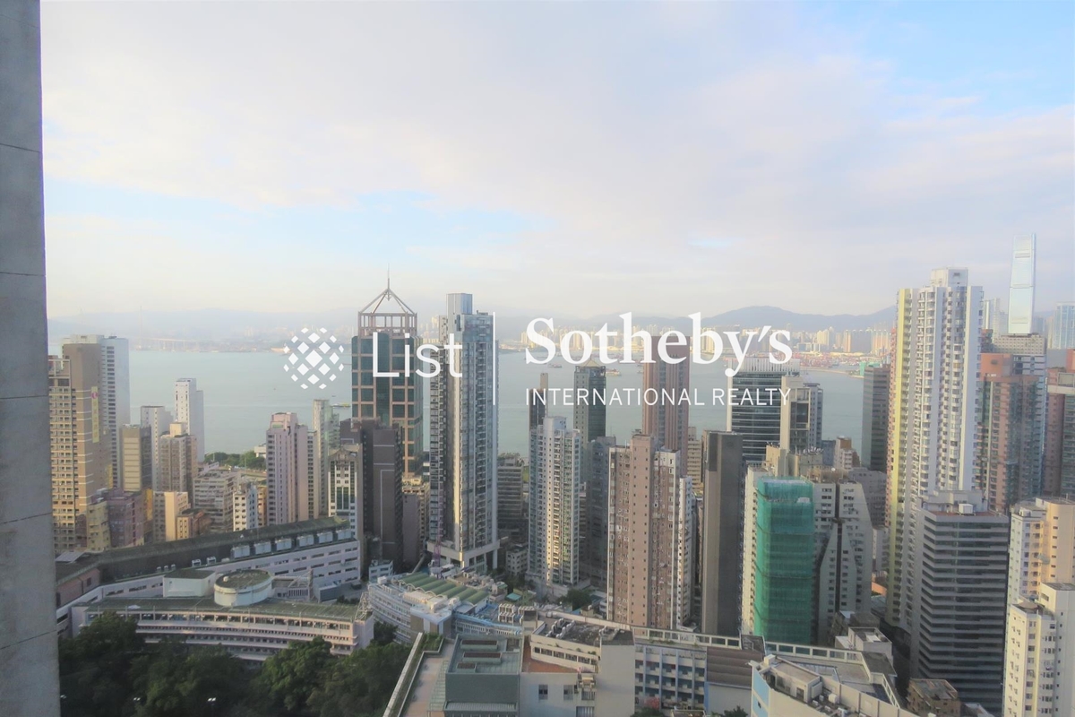 Parkway Court 寶威閣 | View from Master Bedroom