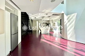 No. 8-10 Park Road 柏道8-10號 | Living and Dining Room