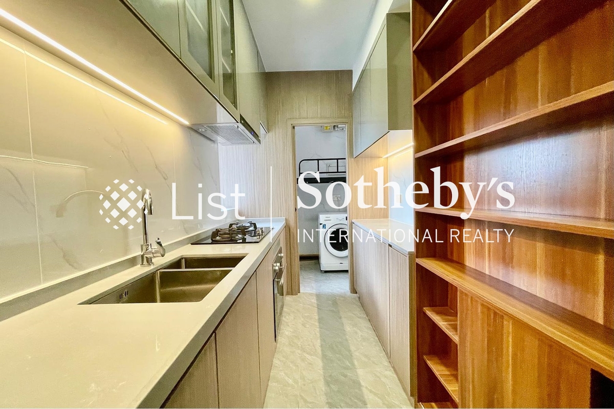 Ying Piu Mansion 應彪大廈 | Kitchen