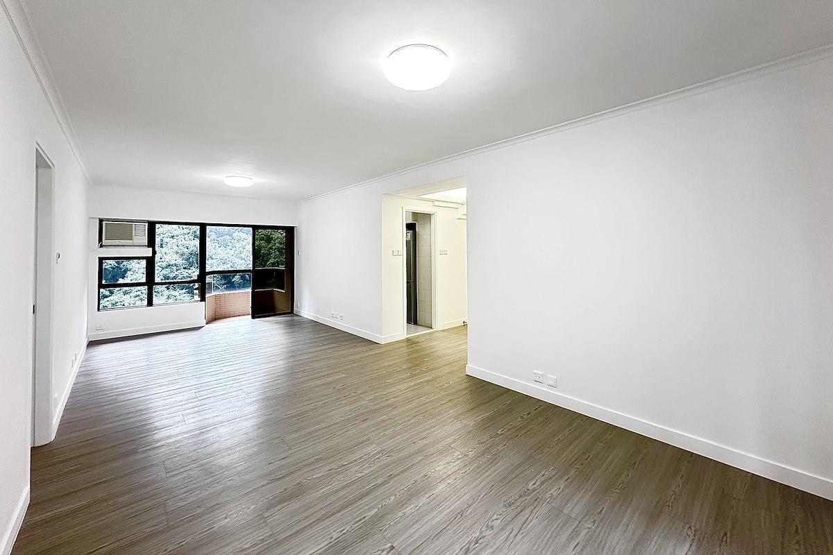Kingsford Height 瓊峰臺 | Living and Dining Room