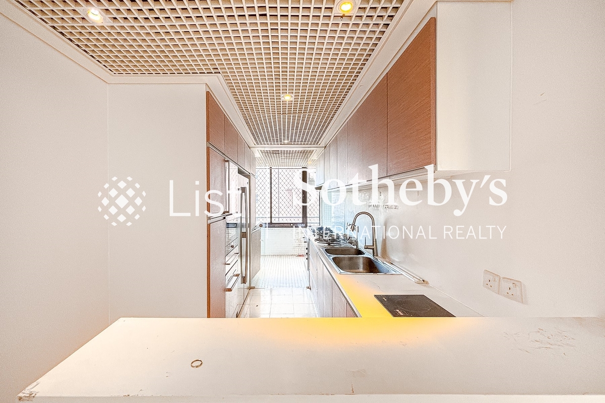 Hong Kong Parkview 阳明山庄 | Open Kitchen