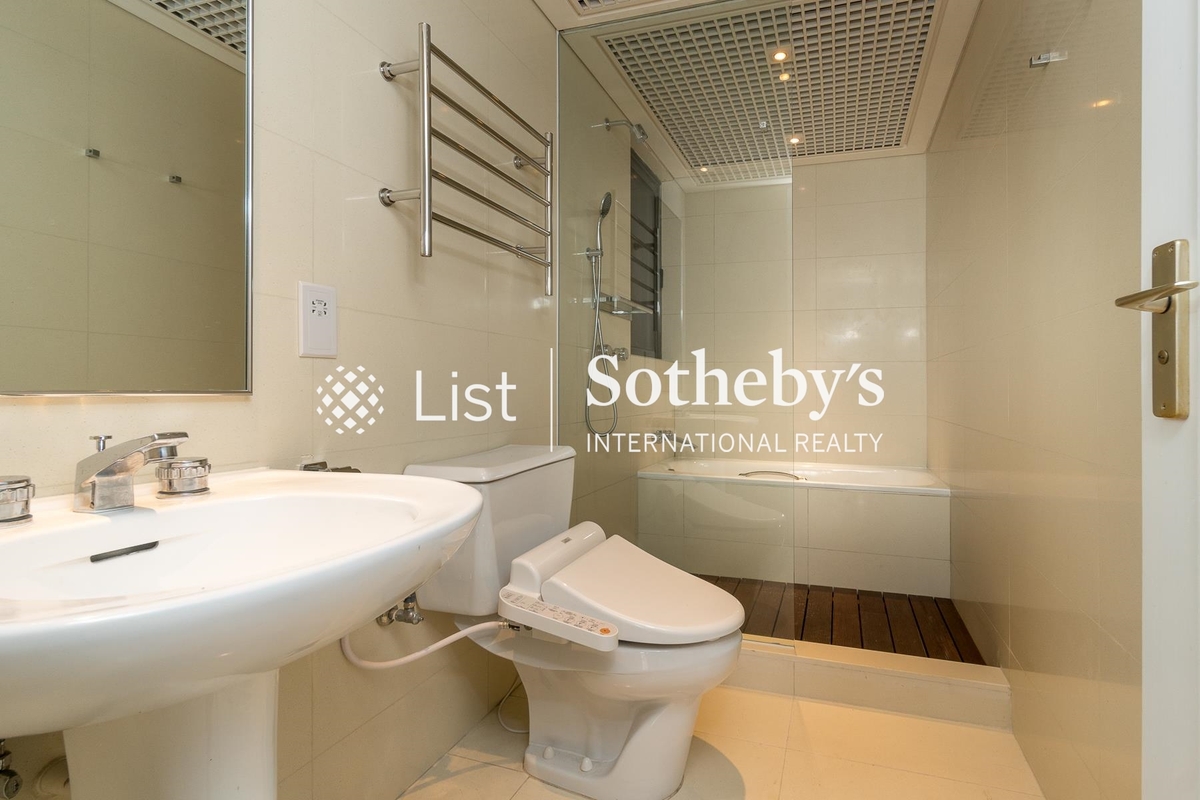 Hong Kong Parkview 陽明山莊 | Second En-suite Bathroom