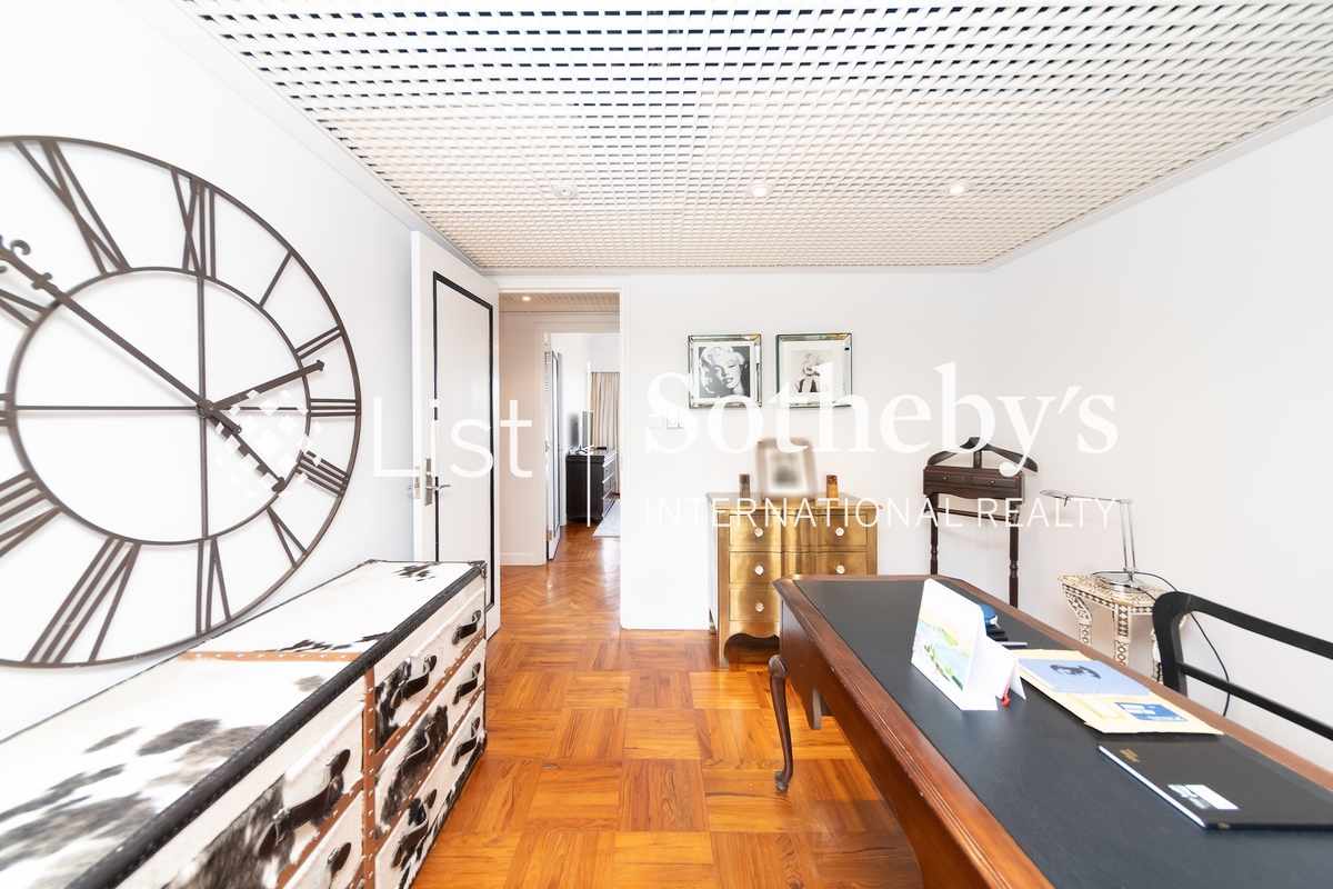 Hong Kong Parkview 陽明山莊 | Fourth Bedroom