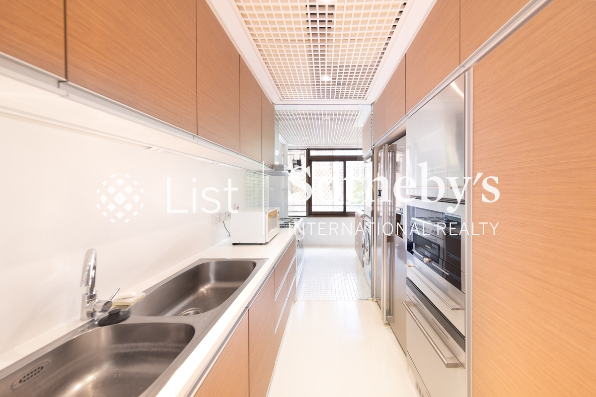 Hong Kong Parkview 陽明山莊 | Kitchen
