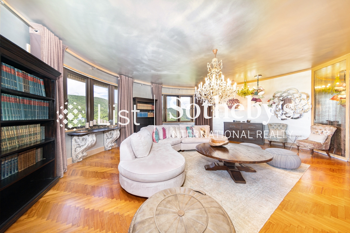 Hong Kong Parkview 陽明山莊 | Living Room