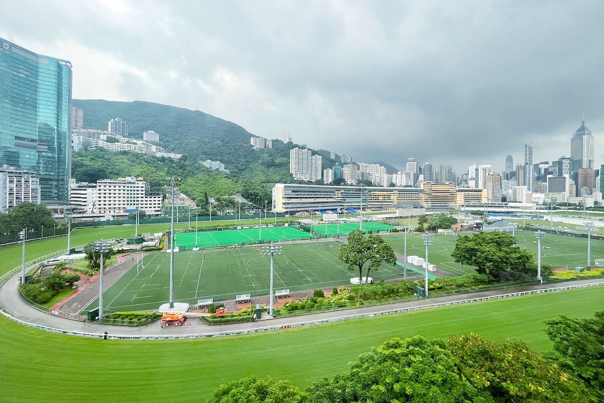 77-79 Wong Nai Chung Road 黄泥涌道77-79号 | View from Living and Dining Room