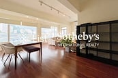 77-79 Wong Nai Chung Road 黄泥涌道77-79号 | Living and Dining Room