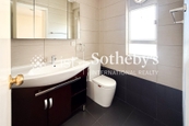 77-79 Wong Nai Chung Road 黃泥涌道77-79號 | Master Bathroom