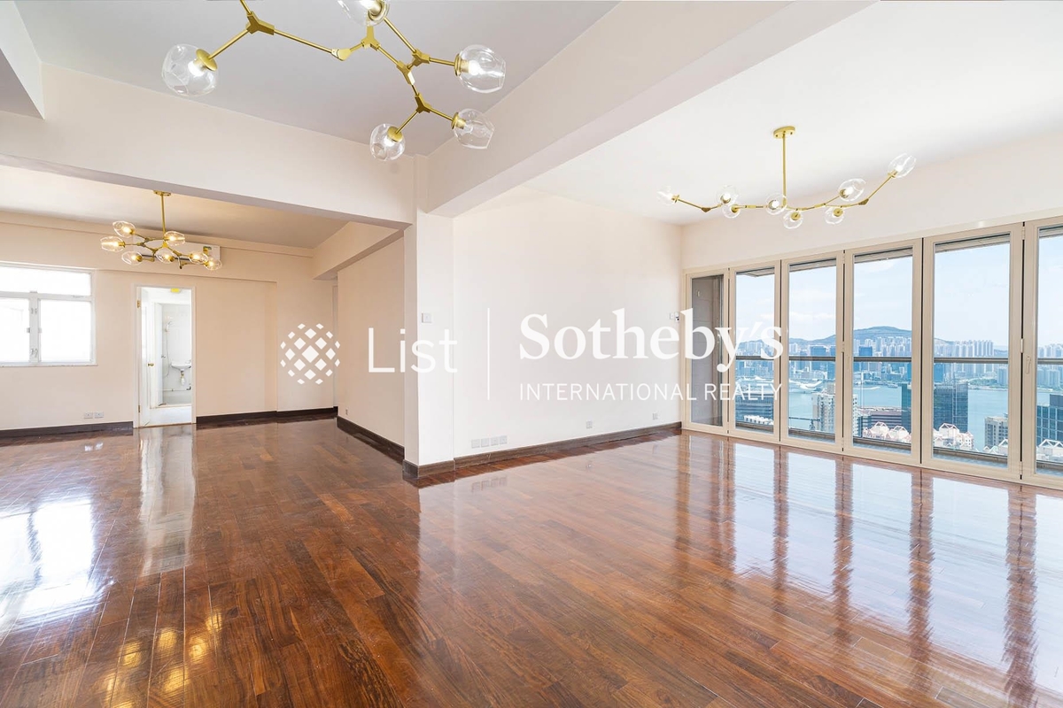 Ho King View 豪景 | Living and Dining Room