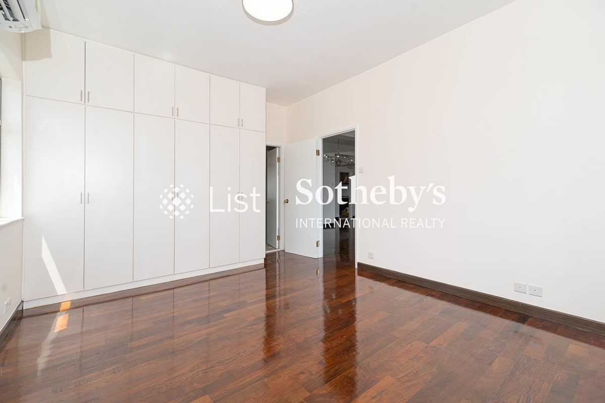 Ho King View 豪景 | Master Bedroom