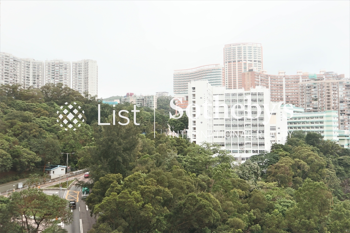 Ho King View 豪景 | View from Second Bedroom