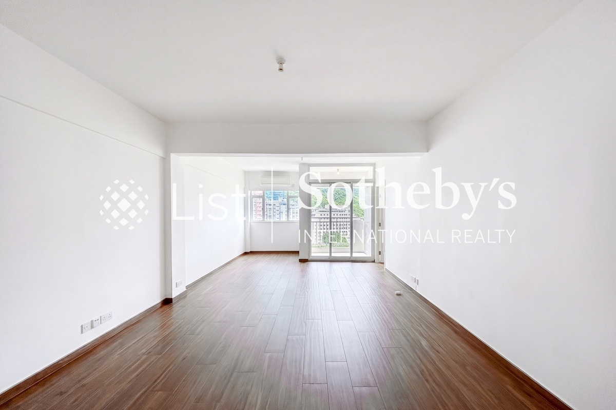 Happy Mansion 快活大廈 | Living and Dining Room