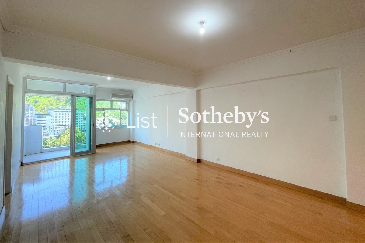 Happy Mansion 快活大廈 | Living and Dining Room