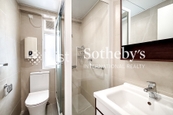 Happy Mansion 快活大廈 | Guest Bathroom