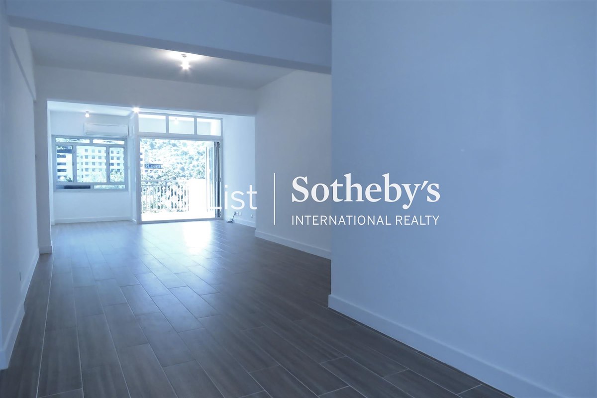 Happy Mansion 快活大廈 | Living and Dining Room