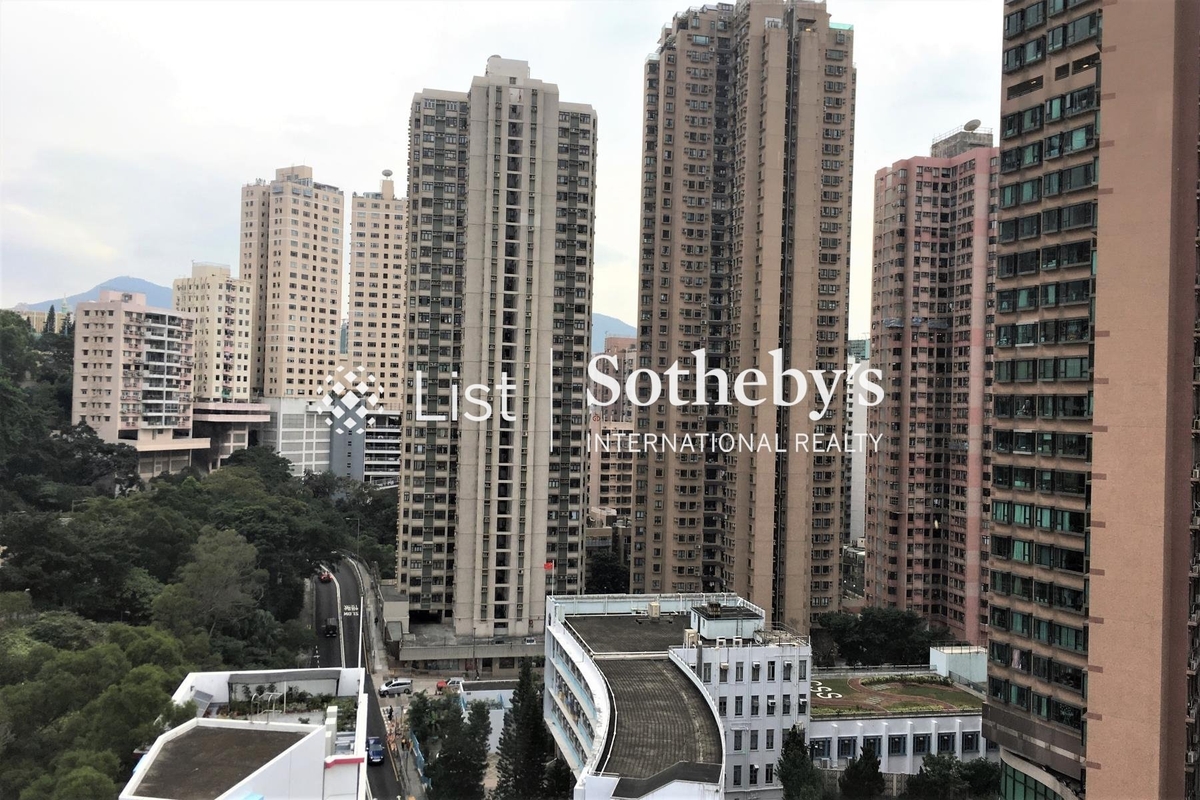 Kent Mansion 康德大廈 | View from Living and Dining Room