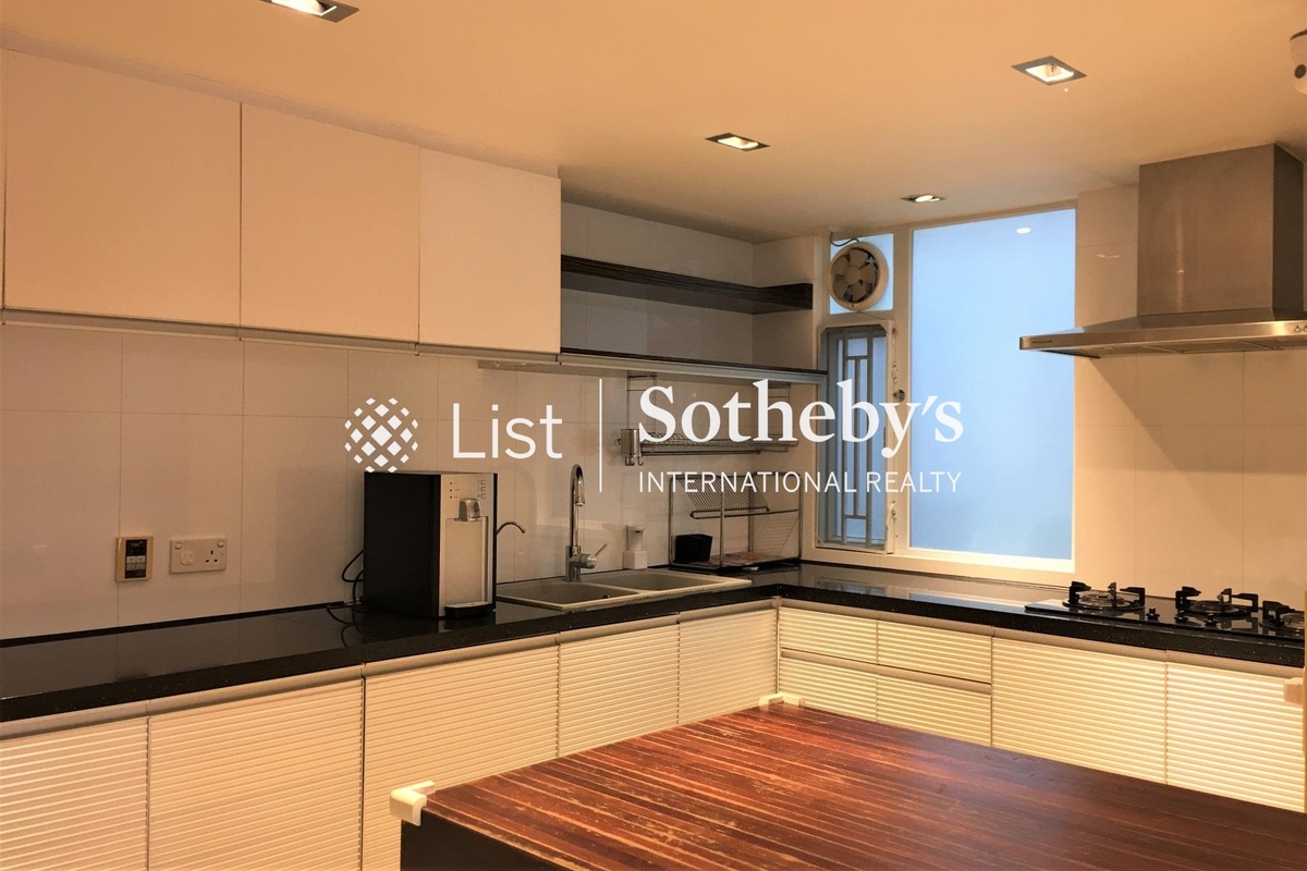 Kent Mansion 康德大廈 | Open Kitchen