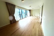 150 Kennedy Road 堅尼地道150號 | Living and Dining Room
