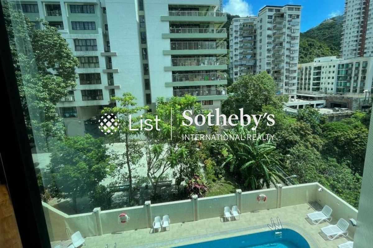 150 Kennedy Road 堅尼地道150號 | View from Living and Dining Room