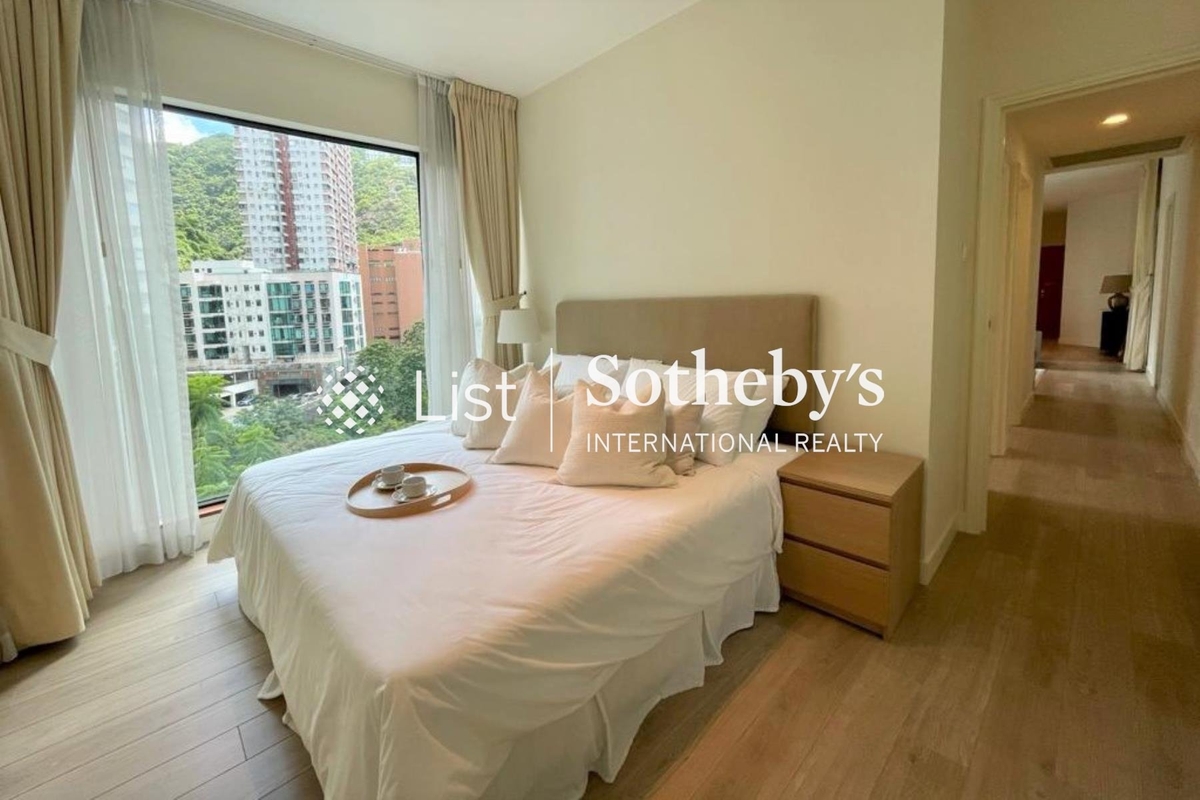 150 Kennedy Road 堅尼地道150號 | Master Bedroom