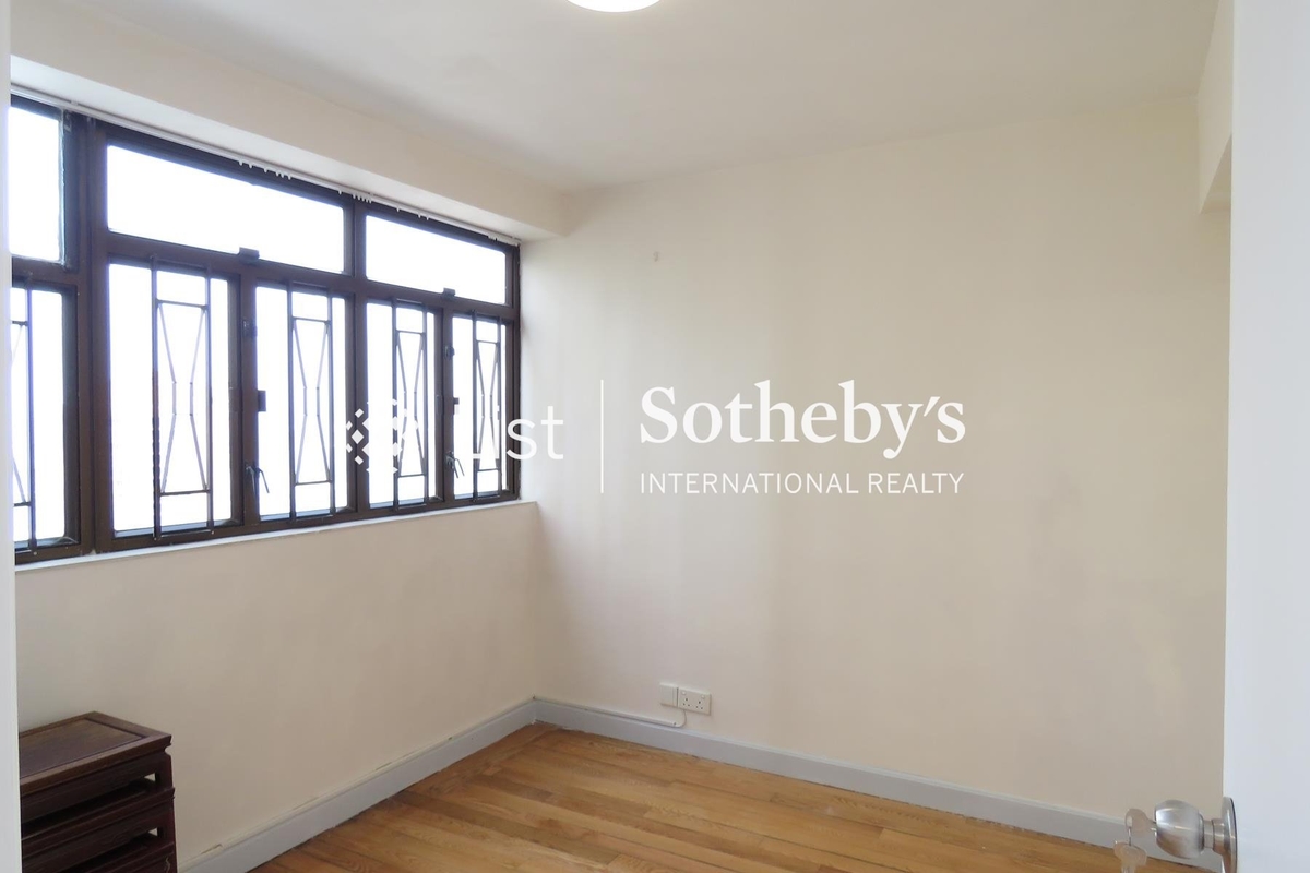 Maiden Court 萬德閣 | Second Bedroom