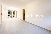 Southern Pearl Court 南珍閣 | Living and Dining Room