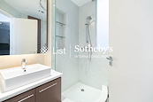 Smiley Court 怡苑 | Guest Bathroom