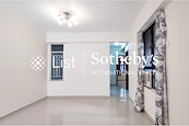 89 Blue Pool Road 藍塘道89號 | Living and Dining Room