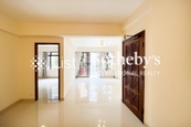 89 Blue Pool Road 藍塘道89號 | Living and Dining Room
