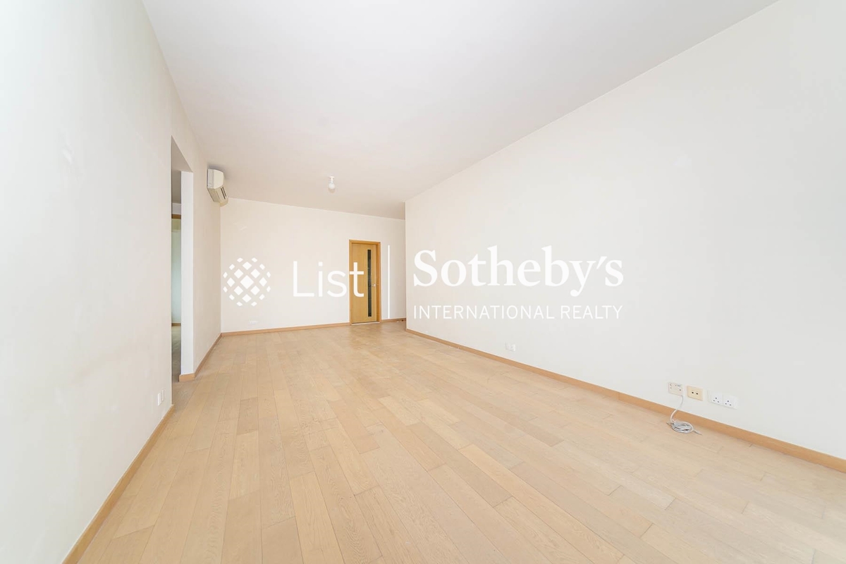 Grand Austin Grand Austin | Living and Dining Room