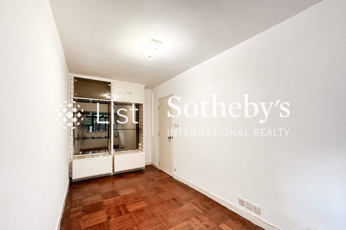 Happy View Court 華景閣 | Second Bedroom