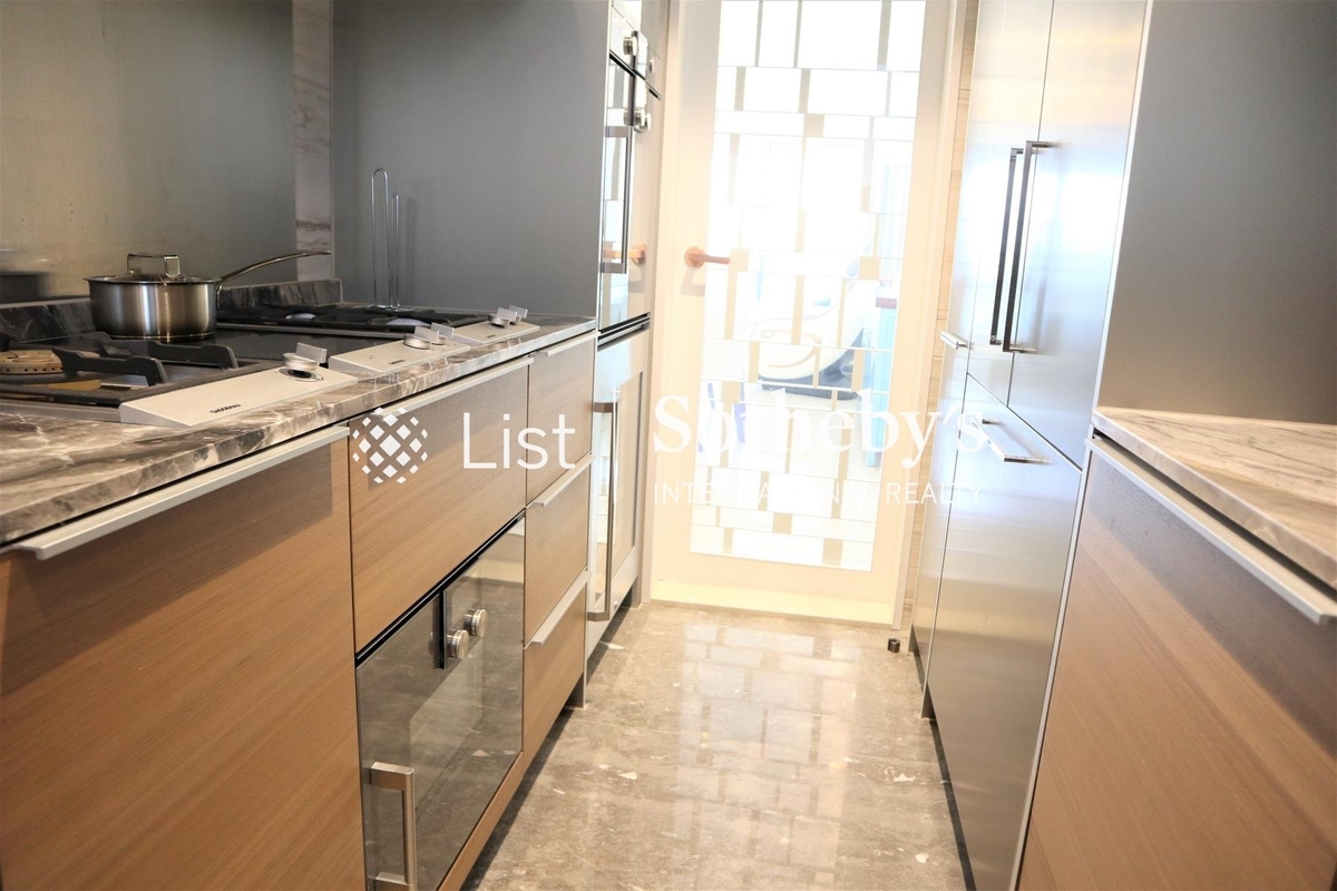 Harbour Glory 維港頌 | Kitchen