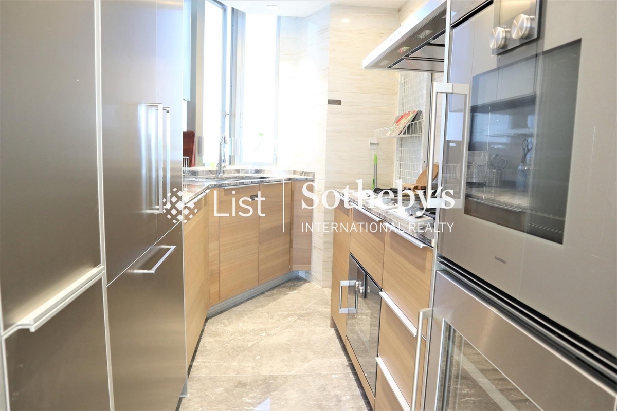 Harbour Glory 維港頌 | Kitchen