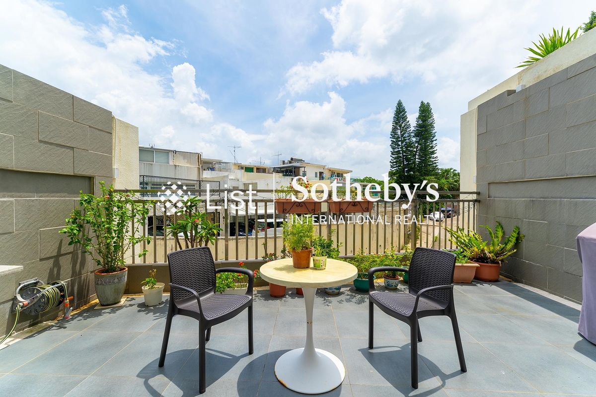Golden Cove Lookout 金碧苑 | Private Garden