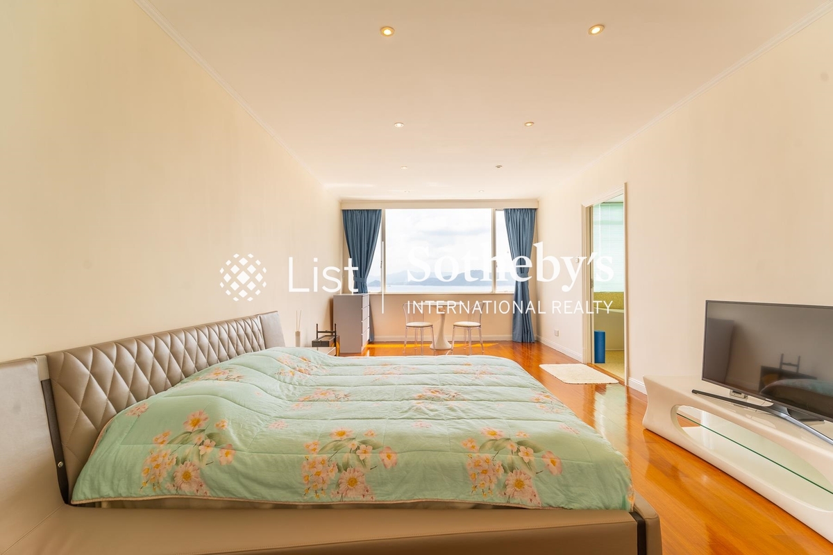 Golden Cove Lookout 金碧苑 | Second En-suite Bedroom