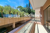 Ho's Villa 松竹苑 | Balcony off Living and Dining Room