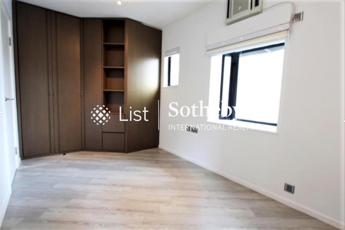 Albron Court 豐樂閣 | Third Bedroom