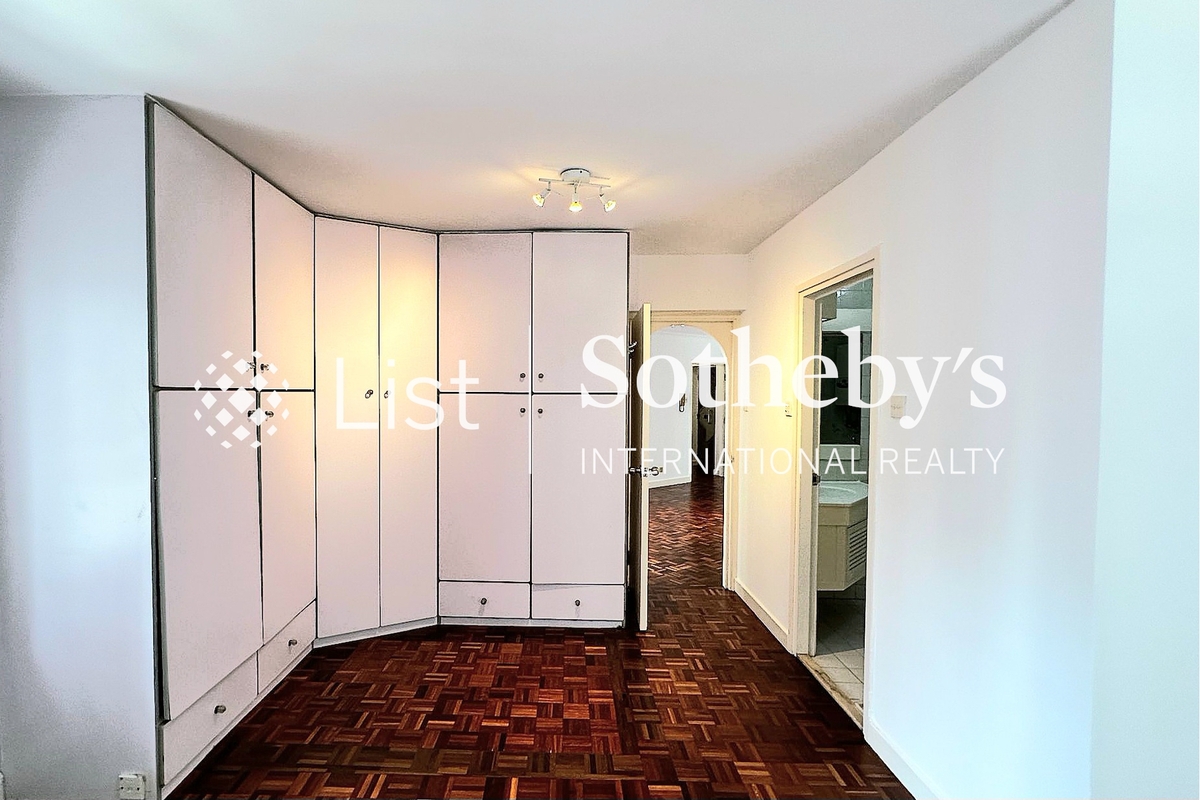 Albron Court 豐樂閣 | Master Bedroom