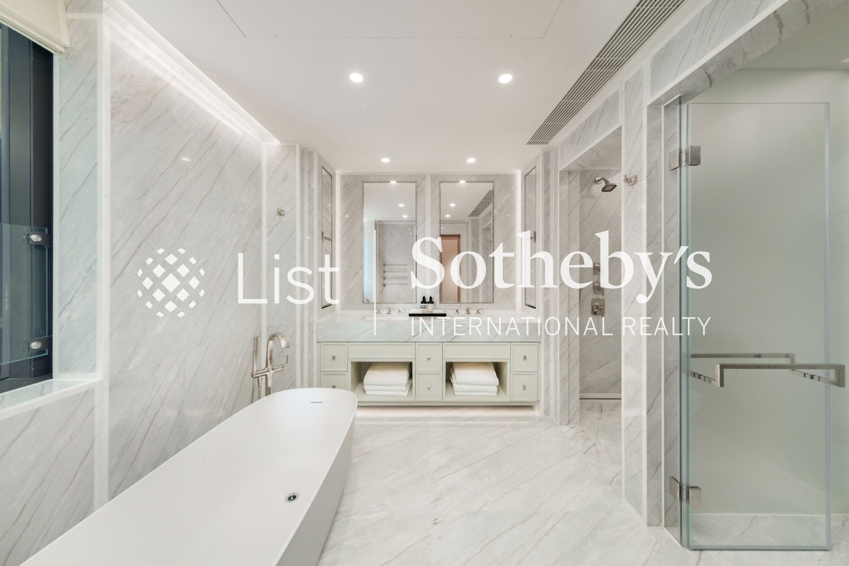8 Deep Water Bay Drive 深水灣徑8號 | Master Bathroom