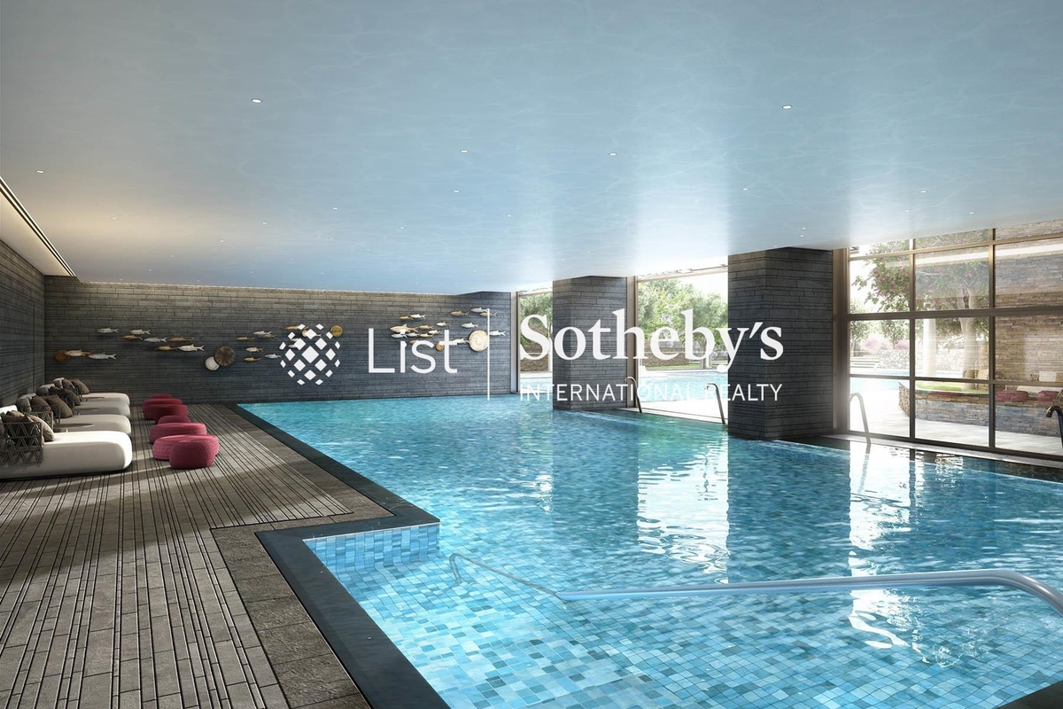 8 Deep Water Bay Drive 深水灣徑8號 | Indoor Swimming Pool