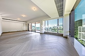 8 Deep Water Bay Drive 深水灣徑8號 | Living and Dining Room
