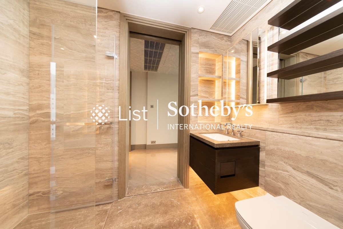 8 Deep Water Bay Drive 深水灣徑8號 | Guest Bathroom